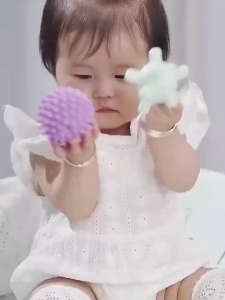 Set 6 Quả Bóng Mềm Xúc Giác Âm Thanh Bibi Thú Vị Đồ Chơi Cầm Nắm Đa Giác Quan Giúp Phát Triển Xúc Giác Thị Giác Thính Giác Cho  Bé