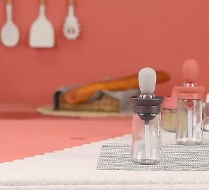 Gl Seasoning Jar Oil Bottle Quantitative Oil Brush One Bottle Pancake Barbecue Baking Brush Oil Silicone Oil Brush