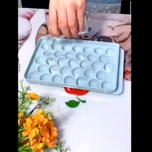 Khay làm đá bi viên tròn 33 ô có nắp đậy khuôn nhựa làm đá tủ lạnh thạch rau câu kem topping trà sữa đá bi nhỏ uống bia