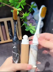 Lipstick-Style Soft-bristled Toothbrush Split Travel Size Portable 4-Pack for Male and Female Couples High-end Gift Box foldable set