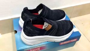 Giày slipon Skecher đế cao 6cm cho nữ đế cao su non - d182