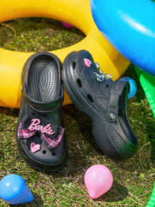 Semir | Thick and Soft Bottom Elevating Slip-On Clogs