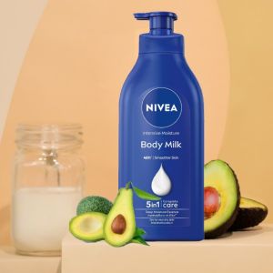 Dưỡng Thể Dưỡng Ẩm Chuyên Sâu Nivea 550ml Với x50 Vitamin E Giúp Phục Hồi Da Hư Tổn Cấp Ẩm Da Khô 48H Nivea Intensive Moisture Body Milk 550ml