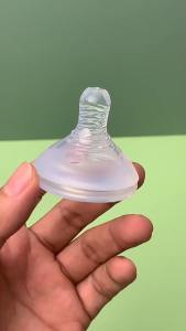 GUOYIHUA จุกนม เสมือนพีเจ้น เสมือนนมแม่ คอแคบ คอกว้าง ไม่ดูดไม่ไหล พร้อมส่ง จุกหลอก