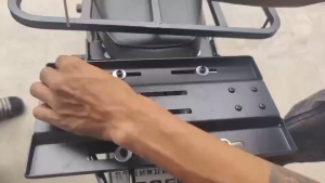 ตะแกรงยึด แร๊กยึด rackslide Jumbo A 49*45 แร๊กสไลด์ หยุดยึดแบบเพลทแข็งแรง by ช่างแจ็คแร๊กสไลด์ ใช้ยึดกับตะแกรงขายได้ทุกรุ่น JUMBO A 49*45cm  ( เวลาสไลด์ต้องขันนอตเข้าออก) ดูคลิปประกอบ//zu