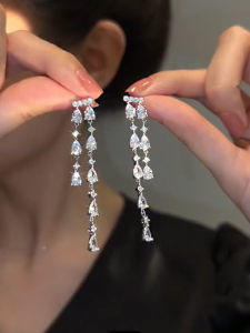 Exquisite Luxury Zirconia Waterdrop Tassel Earrings for Women High-End Fashion Versatile Unique Design Alloy Plated Silver Gold