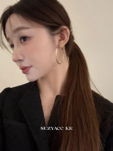 Suzyacc Kr Fashionable Oversized Metal Hoop Earrings Womens Versatile Simple Personality New 2024 Elegant Jewelry Earrings