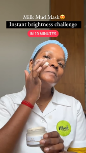 Vilvah Store Milk Mud Mask De-Tan Pack With Oat Milk Saffron Extract and Kaolin Clay Brightening and Tan Removal Cream Sulphate Free For All Skin Types For Men & Women 50ml