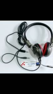 Tai nghe chụp tai Weile WL-947MV: Chân cắm 3.5mm (3 điểm cực) - Cáp dù dài 2.1M