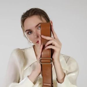 COACH tabby หนังปรับกระเป๋าถือสายคล้องอุปกรณ์เสริมกระเป๋าถือผู้หญิงเปลี่ยนกระเป๋าสะพายสายคล้องกระเป๋าผู้หญิงกระเป๋าสะพายกว้างสาย (กว้าง3.8ซม.)