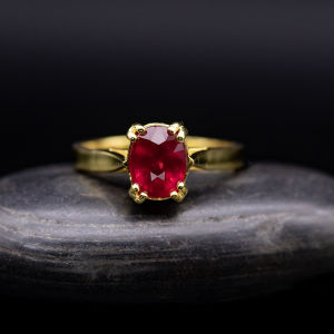 แหวนพลอยทับทิม(Natural Ruby) สีชมพูแดงสวยมาก จากประเทศโมซัมบิก ตัวเรือนเงินแท้ 92.5%ชุบทอง 24K ไซส์นิ้ว 55 หรือเบอร์ 7.5 US