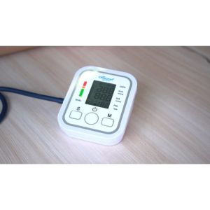 PROMO TERBARU TaffOmicron Monitor Pengukur Tekanan Darah Tensimeter Digital Bahasa Indonesia Akurat - BW3205