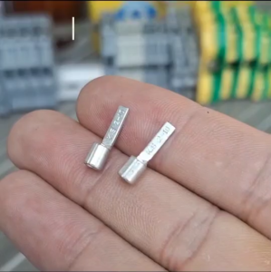 KST หัวเสียบก้านไม้ขีดแบนเปลือย รูสายไฟขนาด 0.5-6mm² แพ็คละ 50ชิ้น