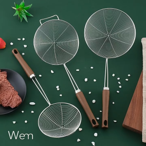 Sudip Penapis Keluli 304 Pemegang Kayu | 304不锈钢漏勺 仿木柄捞面勺 | Stainless Steel Strainer Spoon Wooden Handle