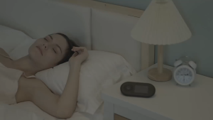 อุปกรณ์ช่วยการนอนหลับแบบหนีบหู CES กระตุ้นกระแสไฟฟ้าเกลือ อุปกรณ์อิเล็กทรอนิกส์ช่วยนอนไม่หลับ ลดความวิตกกังวล คลิปหูช่วยให้นอนหลับ