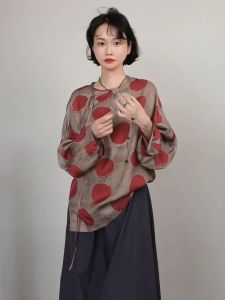 YUFUQING | เสื้อยืดแขนยาวพิมพ์ลายสไตล์จีนสำหรับผู้หญิง ทรงหลวม แฟชั่นฤดูใบไม้ร่วง เสื้อตัวบนอเนกประสงค์ คอลเลกชันใหม่ 2025