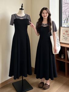 Slimming and Waist-Cinching Dress for Plus Size with Lace Hollow-out Design