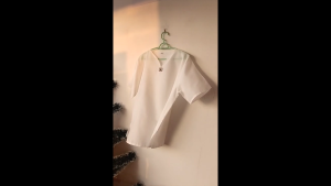 เสื้อเมือง คอลเลกชันเสื้อผ้าสำหรับทุกคนในครอบครัว เนื้อผ้าสาลูคุณภาพดี บางเบา ระบายอากาศได้เยี่ยม สวมใส่สบายในทุกโอกาส