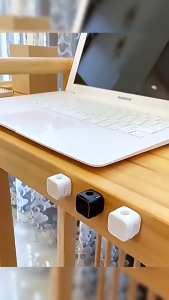 แม่เหล็กเก็บสายไฟที่เก็บสายไฟแบบปรับได้สําหรับโต๊ะทํางานที่บ้าน การจัดการสายไฟแบบมีกาวในตัว