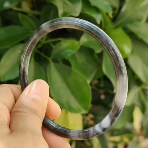 59mm Black Jadeite Bangle – Perfect Circle of Harmony & Strength (bangle30)