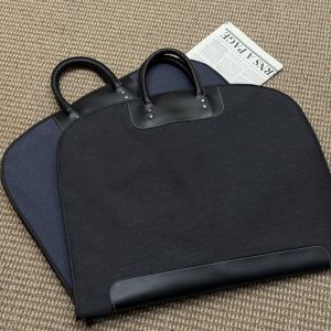 New Nylon Oxford Cloth Waterproof Travel Suit Storage Handbag Dustproof Coat Bag Zipper Pocket for Clothes Wardrobe Organizer