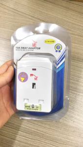 [SIRIM] ME 3 Way Adaptor With 2 USB Charger Port Multi Adapter Extension Plug Socket Easy 2 Pin ME-101N+USB