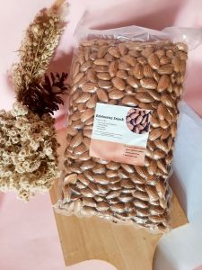 kacang almond panggang 1 kg