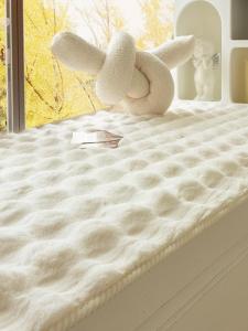 XIAOJIAZI | Custom Shaped Window Seat Pad