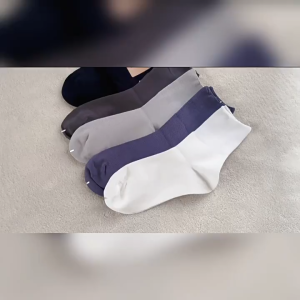 CEEKEY ถุงเท้าหลวมสำหรับผู้ชายถุงเท้าผ้าฝ้ายบางตาข่ายหลวม ๆ ถุงเท้าขนาดกลางสีทึบสำหรับฤดูใบไม้ผลิและฤดูร้อน