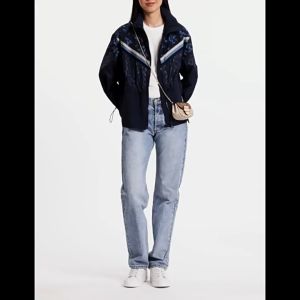 กระเป๋าสะพายหลังหนังแท้สำหรับผู้หญิงกระเป๋าสะพายหลังพิมพ์ใหม่ กระเป๋าสะพายไหล่เดี่ยว CJ541 ขนาด: 13 * 9 * 5 ซม