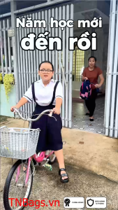 Balo Học Sinh Chống Gù TNBags Smart Green TN.B.3111 Màu Xanh Lá Chống Nước Chống Sốc Ngăn Chính Mở 180 Độ Thiết Kế Hiện Đại!