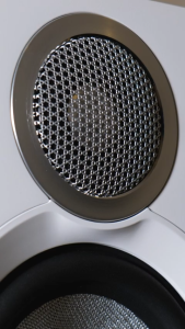 Bowers & Wilkins 607 S3 Bookshelf speakers (Oak)