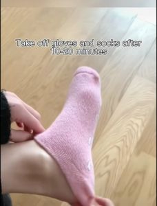 1 Pair SPA Gloves and Socks Reusable Gel Hands Feet Mask Moisturizing Gel Socks Gloves Set