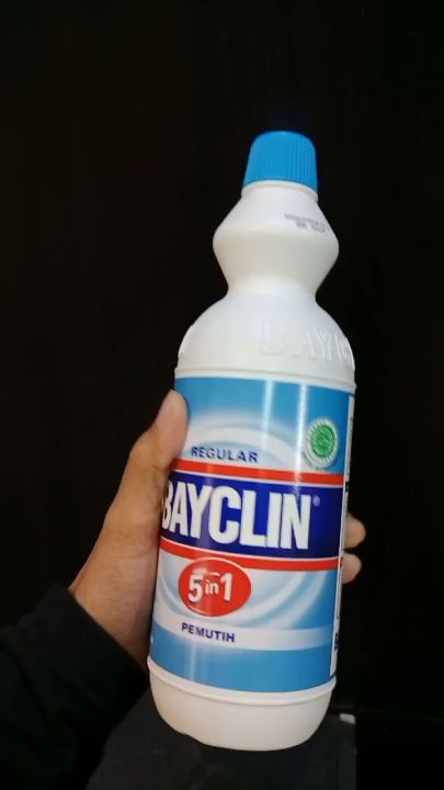 Bayclin Pemutih Pakaian 500 ml 5 in 1 pembersih noda efektif hilangkan bau bleaching kemasan botol 500ml