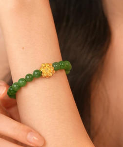 ZHOU LIU FU 周六福 24K Gold Charm Bracelets Hetian Jasper Jade Beaded Bracelet Lotus Flower Charms Vintage Healing Jade Elegant Gemstone Gold Jewelry for Women Mom Anniversary Birthday Gifts 17cm Y1913361