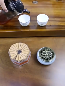 Hộp 100 Trầm Nụ Cao Cấp Hương Thơm Tự Nhiên Nhang Nụ Xông Nhà Giúp Không Gian Thanh Tịnh Dễ Chịu