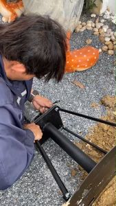 ฐานเหล็กฝังดิน ใช้ยึดกับเสา แข็งแรง ทนทานใช้งานยาวๆ