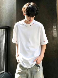 OUMULONG | White Rainbow Embroidered T-Shirt Short Sleeve