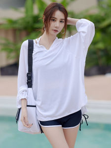 Conservative Womens Swimsuit Three-Piece Set Flat-Bottom Shorts Belly Covering Thermal Bathing Suit Polyester Nylon Lycra