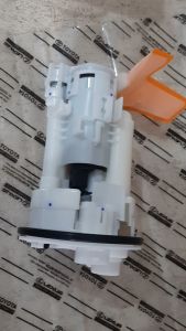 fuel pump assy rumah pompa bensin vios lama vios old gen 1 2003-2007 altis lama altis 2001-2007