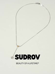 Elegant Creative K Gold Necklace