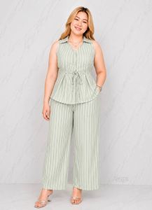 WOMANS COORDS SLEEVELESS TOP AND STRAIGHT CUT PANTS