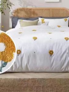 White Pure Cotton Embroidered Bedding Pillowcases Duvet Cover Three-Piece Set 100% Cotton Long Staple Fiber for All Seasons