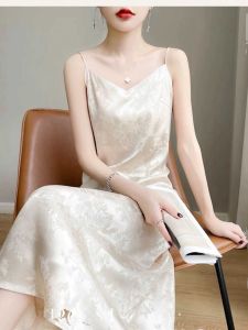 New Chinese Style Embroidered Strap Dress Women Summer New Fashion Inner Strap French Style Slim A-Line Skirt Long V-Neck Dress