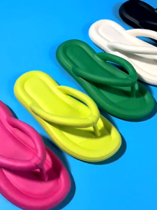 2025 New Womens Fashionable and Versatile Anti-Slip Beach Flip Flops Toe Post Summer Sandals#A8013