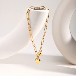 Womens Bracelet 18k Saudi Gold Womens Girl Love Paperclip Pendant Lucky Bracelet Hypoallergenic