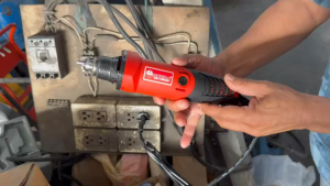 OKURA เครื่องเจียรคอตรง รุ่นงานหนัก กำลังไฟ650วัตต์ ประกัน 3 เดือน เจียรคอตรง เครื่องเจียร รุ่น A-OK-DG06S