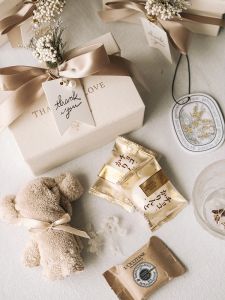 II Customized Gift Wedding Wedding Candies Box Gift Box Souvenirs Practical Small Gift Bridesmaid Return Gift Portable Box