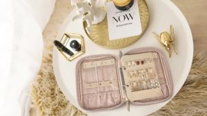 Jewelry Travel Organizer Case Transparent Jewelry Storage Book Ring Binder Pouch Bag for Necklaces Earrings Rings Bracelets