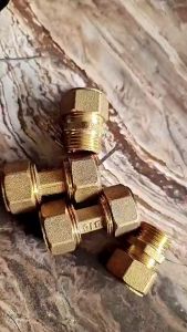 Sambungan Pipa Air Panas 1/2 Inch & Sambungan Sok Drat Knee